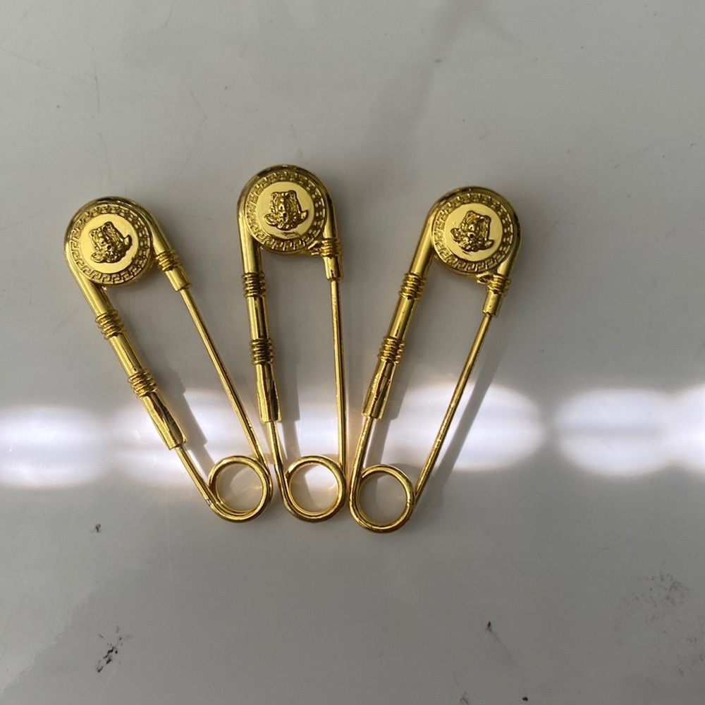 Fashion Pin with designer vibes